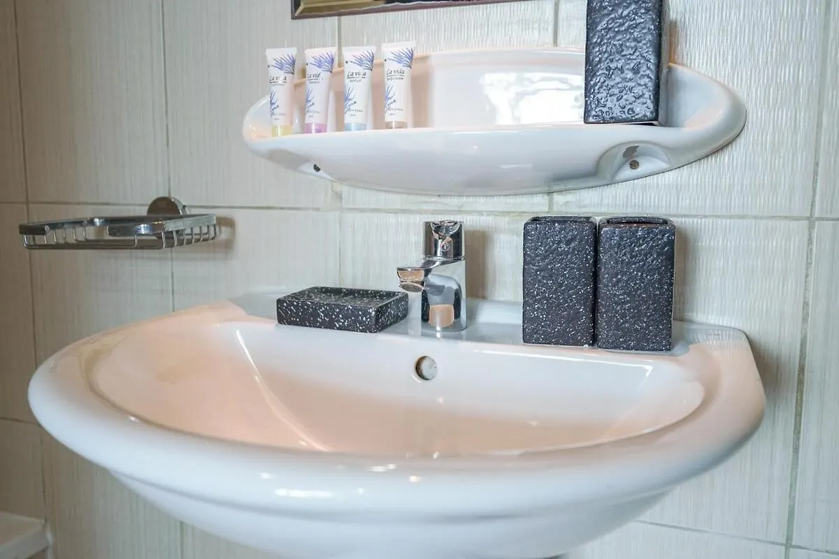 Very Cool And Stylish Apartment In Sports City Dubai 0*,