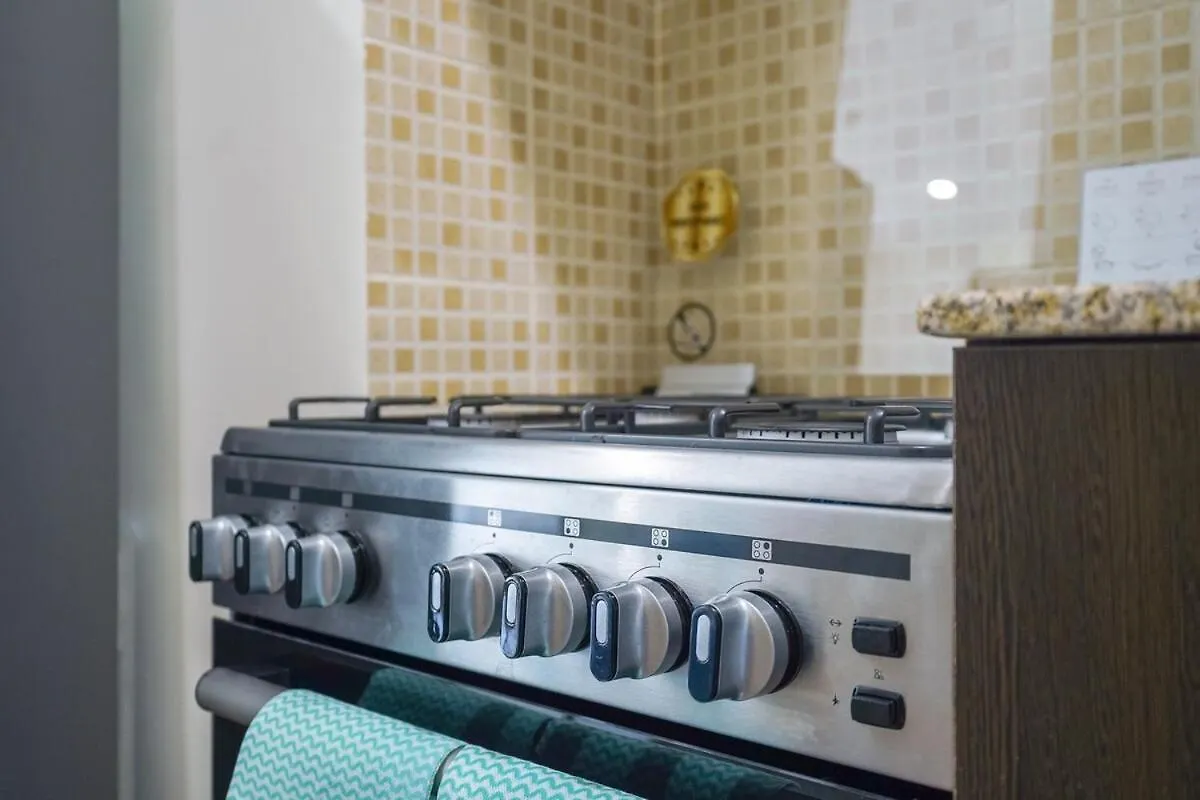 Very Cool And Stylish Apartment In Sports City Dubai