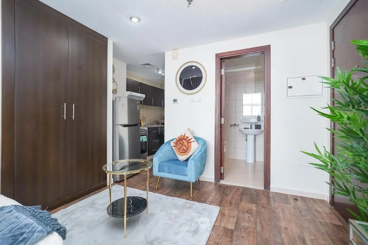 Very Cool And Stylish Apartment In Sports City Dubai United Arab Emirates