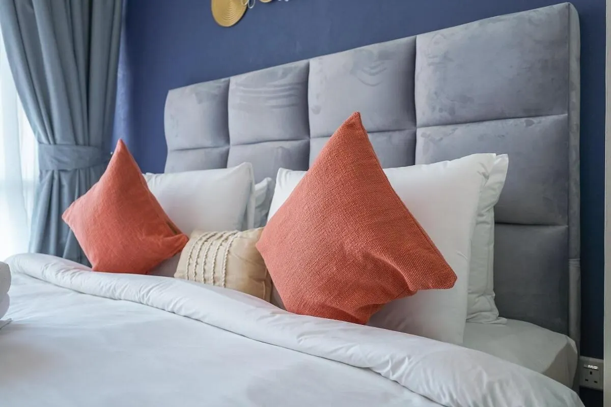 Very Cool And Stylish Apartment In Sports City Dubai
